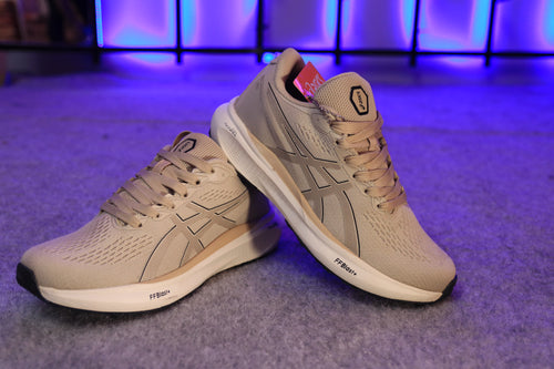 Asics Skecher
