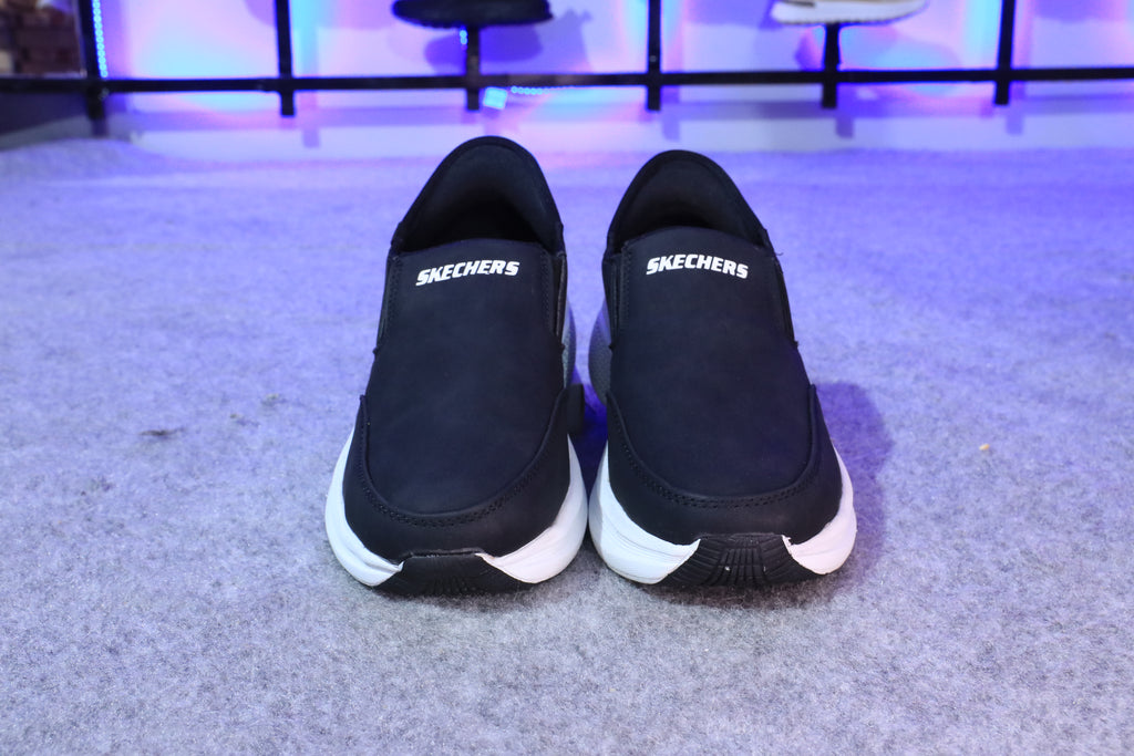 Skechers
