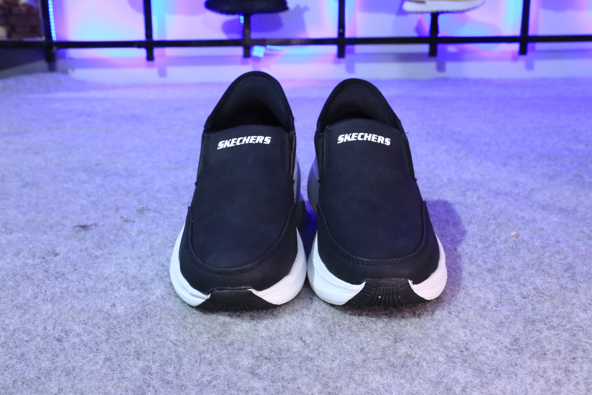 Skechers