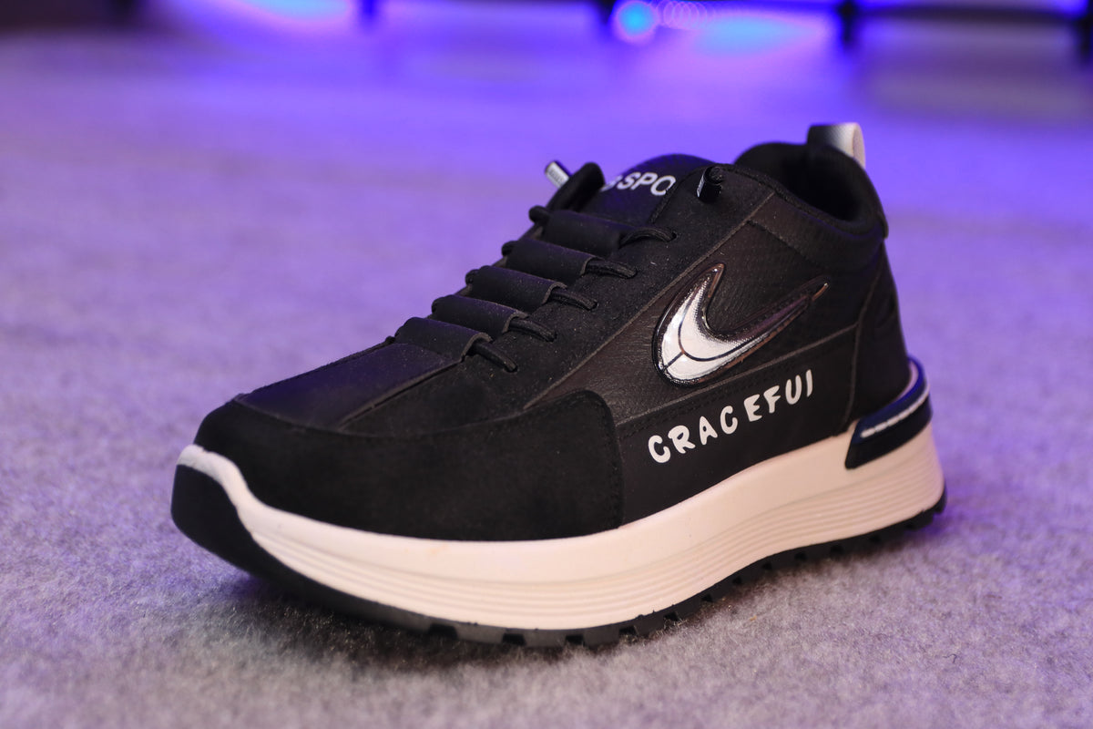 Nike Graceful