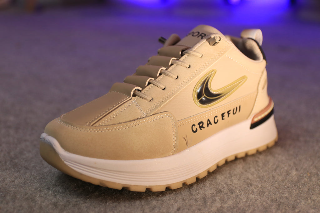 Nike Graceful